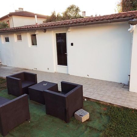 Studio Au Calme Wifi 600M Centre Ville Parking Gratuit Devant Castres  Bagian luar foto